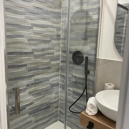 ベッド・アンド・ブレックファスト Dimora Del Plebiscito